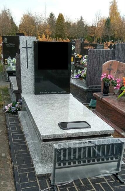 Nagrobki Granitowe