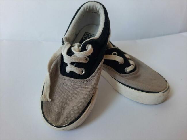 Buty sportowe chłopięce lekkie rozmiar 24