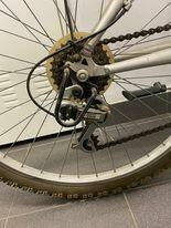 Dwa rowery używane w dobrym stanie