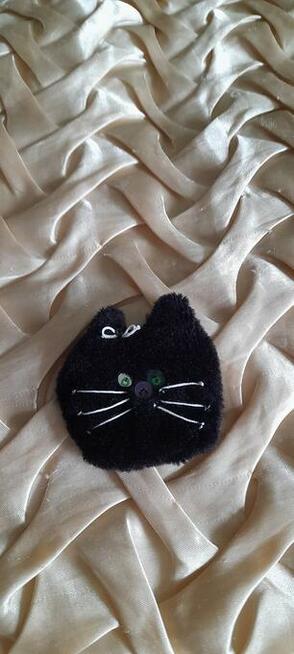 Poduszki koty czarne, rude