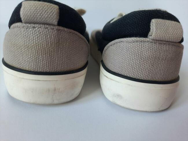 Buty sportowe chłopięce lekkie rozmiar 24