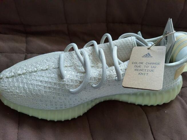 Adidas Yeezy boost 350v2 Light