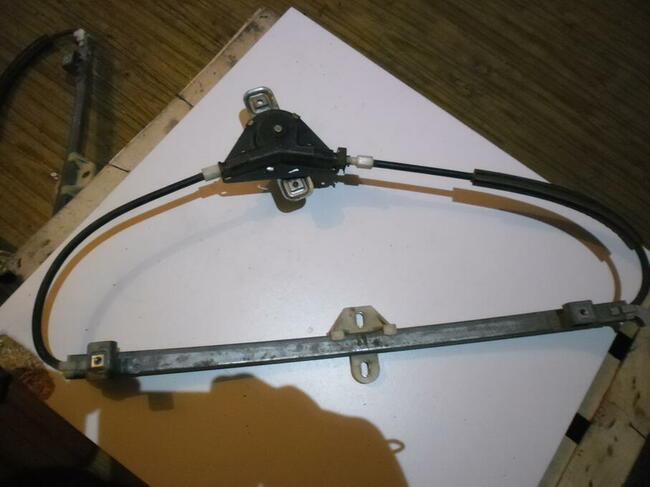 Podnośnik, mechanizm szyby vw Pasat B2,Jetta