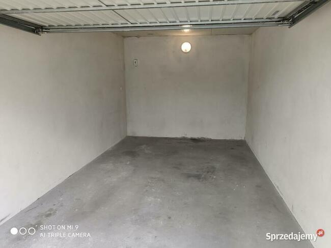Wynajmę garaż w Sosnowcu przy Braci Mieroszewskich