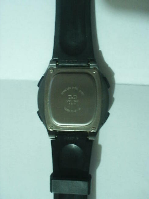 Firmowy zegarek elektroniczny Q&Q