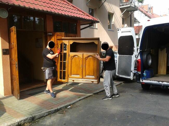 Przeprowadzki Plus Ekipa Transport Towarów RzeczyKraj Europa