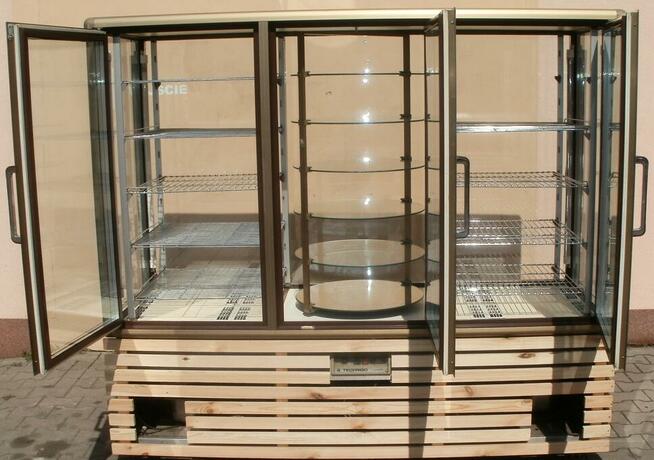 Witryna cukiernicza 36/23/6