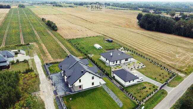 Dom Płouszowice gm. Jastków