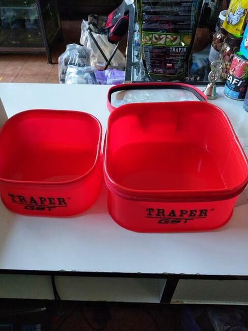 Zestaw pojemników do namaczania pelletu