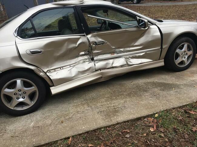 Kupię każde auto. Kasacja pojazdów. Złomowanie samochodów.