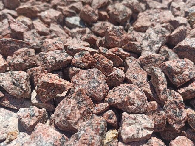 GRYS CZERWONY VANGA 8-16 mm Granit Kostka Kamień Murowy