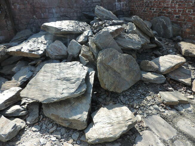 Łupek Szarogłazowy kamień na ścieżki kaskady oczka elewacja