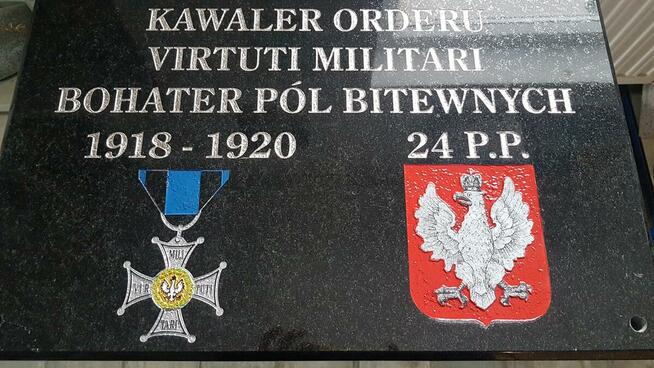 LITERNICTWO NAGROBNE - dopisywanie liter, kucie, grawery