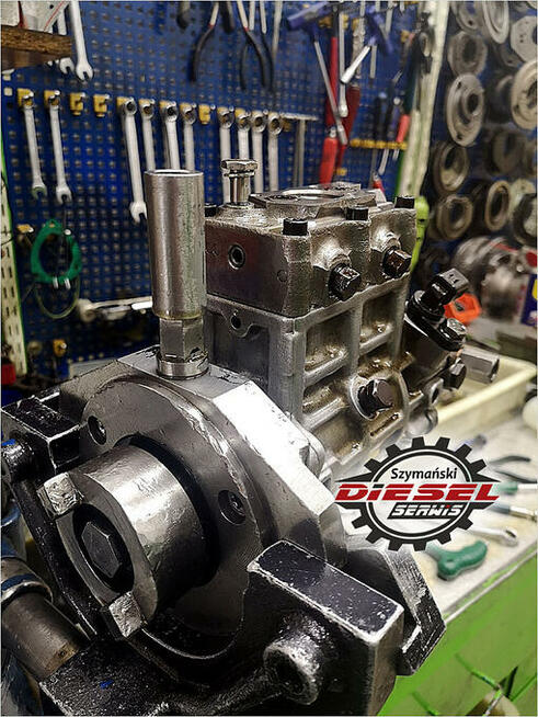 Naprawa pomp Caterpillar Perkins C4 C6