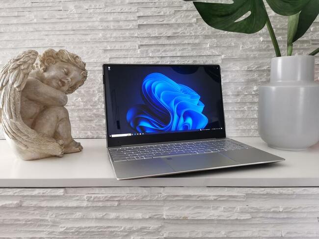 Nowy , dwa dyski 2Win11Home !!! 4K ekran