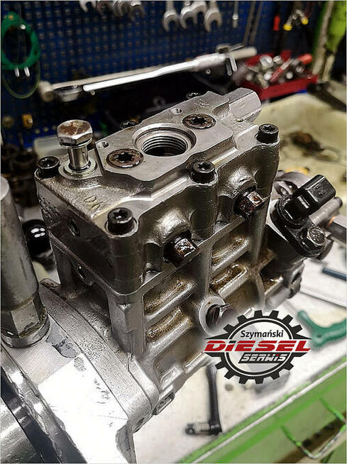 Naprawa pomp Caterpillar Perkins C4 C6