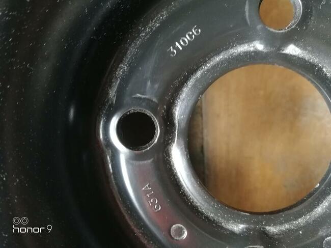 Koło z opona zapas Laguna 1