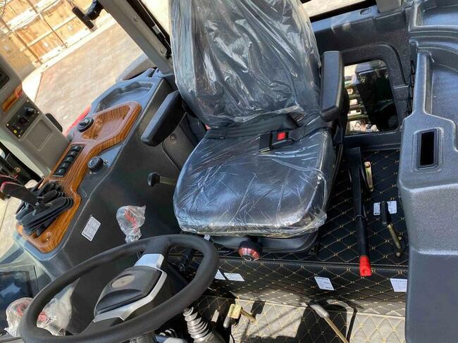 2026 rok NOWY Ciągnik rolniczy 180 KM 4x4 MAXUS