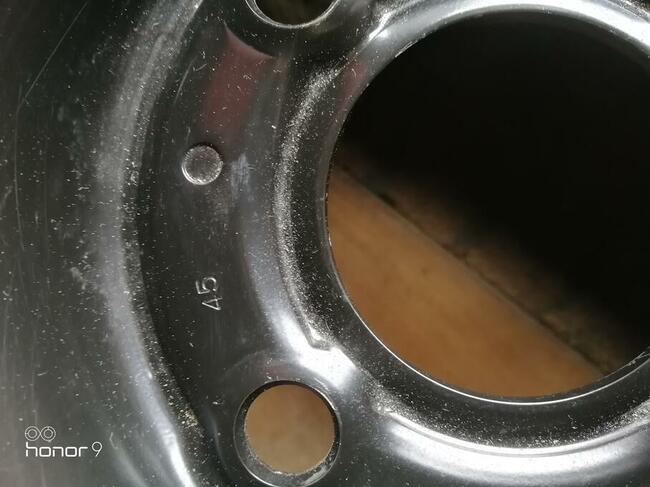 Koło z opona zapas Laguna 1