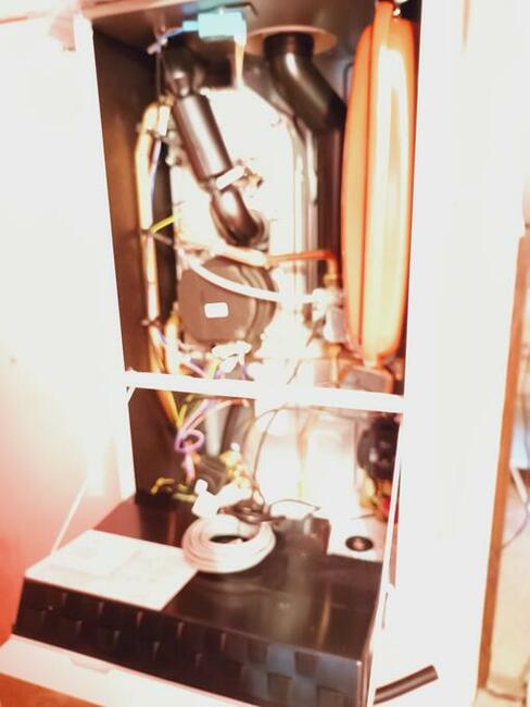 Montaż Pomp ciepła, kotłowni, serwis.