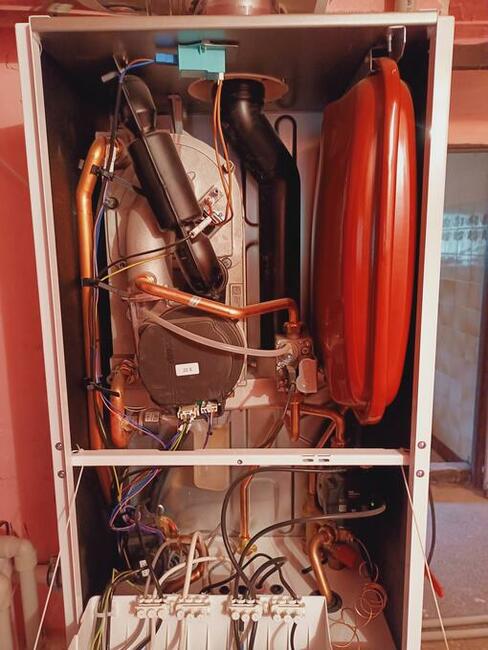 Montaż Pomp ciepła, kotłowni gazowych, olejowych, Serwis.