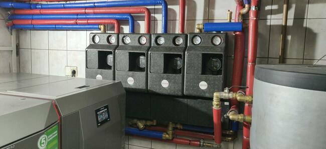 Pompy ciepła, Pellet - domy, szkoły, kościoły - duże moce