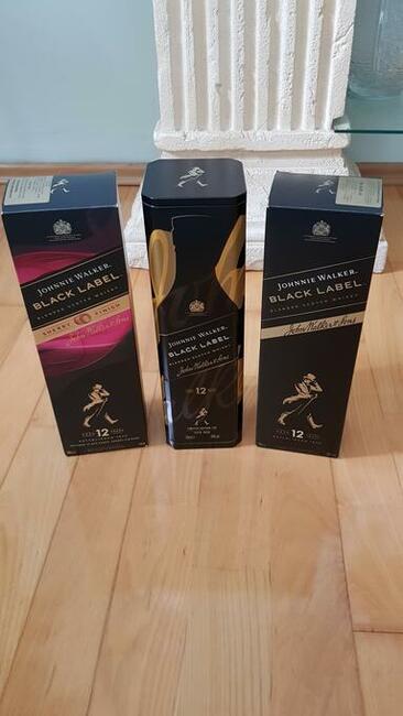 Kartony kolekcjonerskie + puszka po alkoholu Johnnie Walker