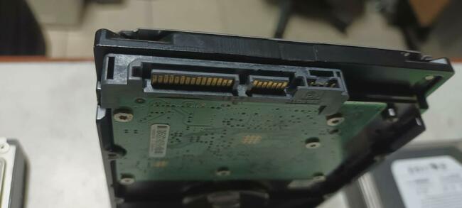 Linux 21.1 zgrany na Dysk