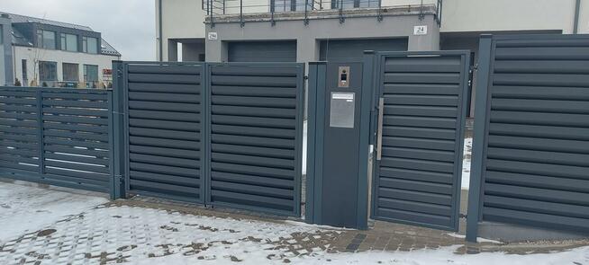 Ogrodzenie palisada nowoczesne