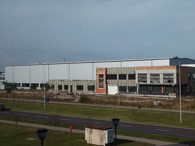 Sprzedamy nową Halę w Bydgoszczy