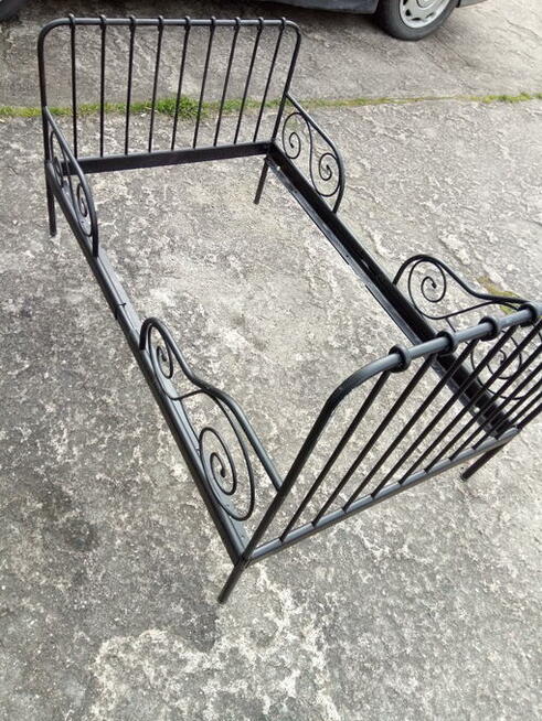 Łóżko Ikea rośnie z dzieckiem