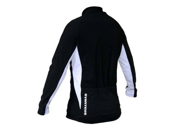 Stok odzieży sportowej. Wymiana kolekcji