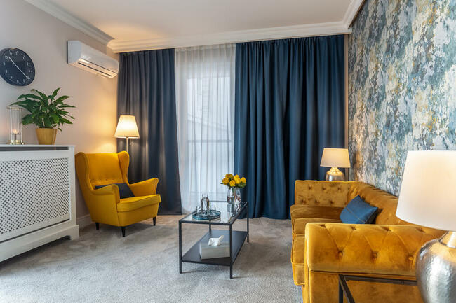 Psycholog seksuolog/ psychiatra dam pracę