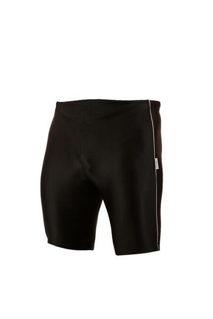 Stok odzieży sportowej. Wymiana kolekcji