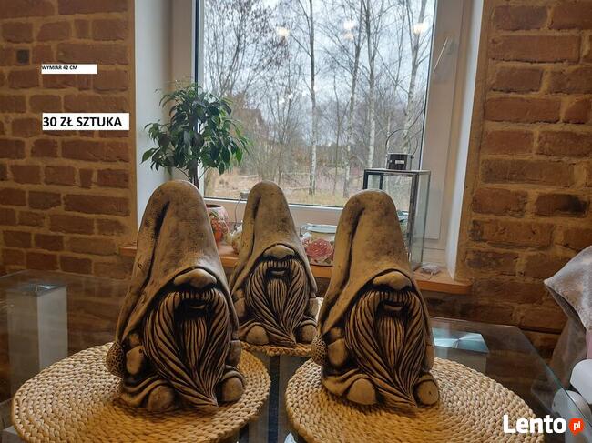 dekoracja ogrodowa figurki gipsowe krasnal skrzat