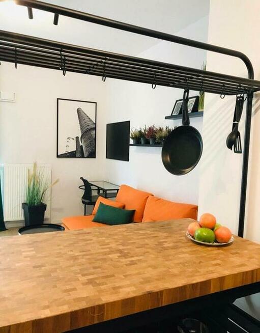 Mieszkanie na dobę, przy metra Szwedzka, Praga-Północ