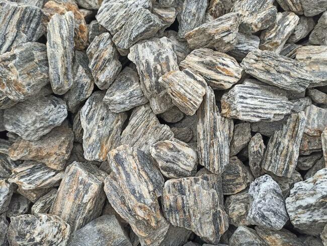 Kamień do gabionu Kora kamienna 63-150 mm ogrodzenie gabion