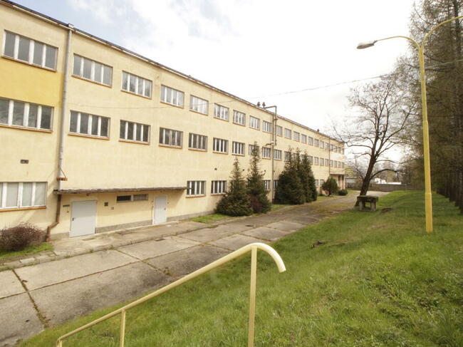 Zakład Produkcyjny , Hale, Magazyny