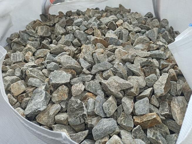 Kamień Kora Kamienna duże głazy ogrodowe kamień do ogrodu