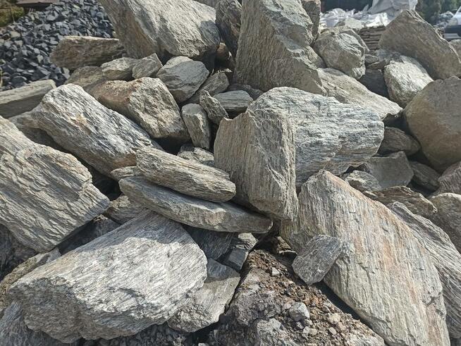 Kamień Kora Kamienna duże głazy ogrodowe kamień do ogrodu