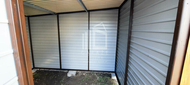 SCHOWEK - DOMEK OGRODOWY 3m x 2,5m spad w lewo - drzwi ID151