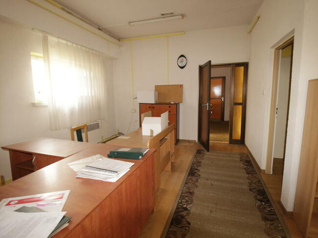 Zakład Produkcyjny , Hale, Magazyny