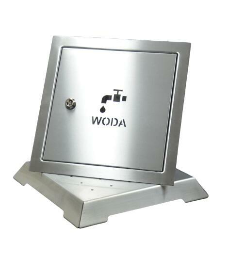 Drzwi rewizyjne zaworu wody 250x250 INOX