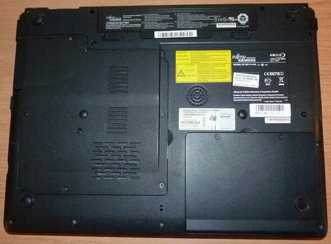 FUJITSU AMILO Xa 2529 17cali AMD TL-64 2.2GHZ/3GB/250GB