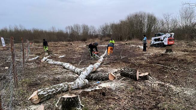 Wynajem podnośników koszowych 70m-45m-30m 4x4 -27m-22m