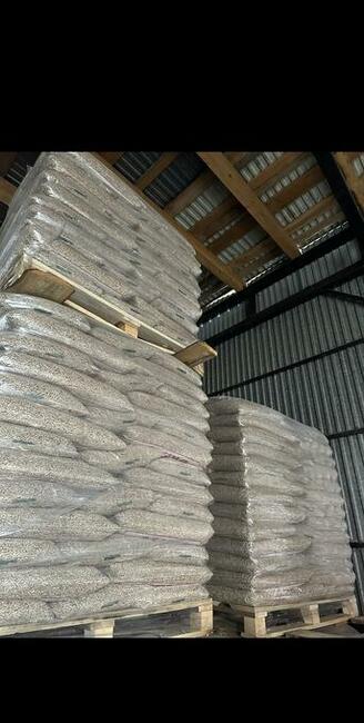 PELLET pelet sosna, świerk JASNY 15kg 6mm worki lub big bagi