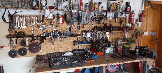 Garaż , warsztat do wynajecia na godziny i naprawy