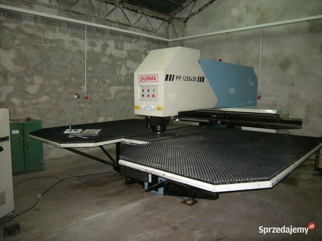 Wykrawarka Durma PP 12530 prasa rewolwerowa