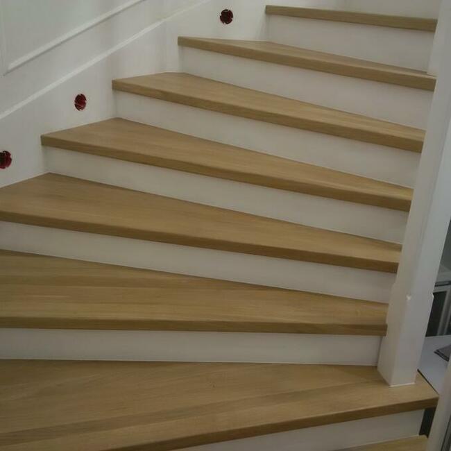 Renowacje schodów drewnianych