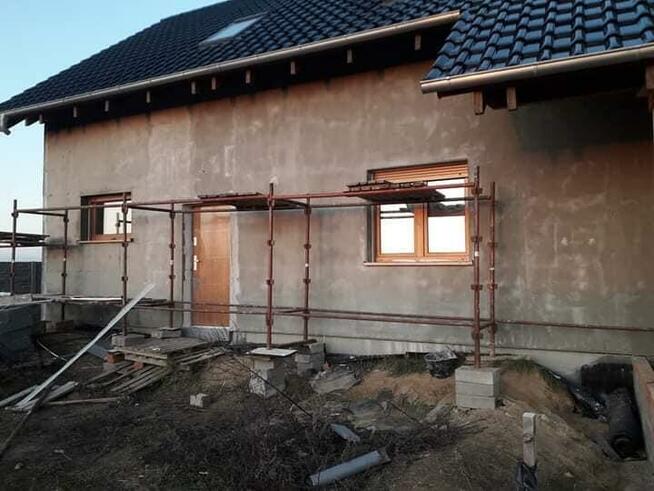 Przyjmę zlecenia na układanie kostki brukowej odwodnienia i